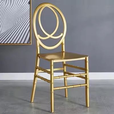 Mua Ghế Chiavari xếp chồng màu vàng trắng bằng bọt biển cho phòng tiệc khách sạn sản xuất trực tuyến